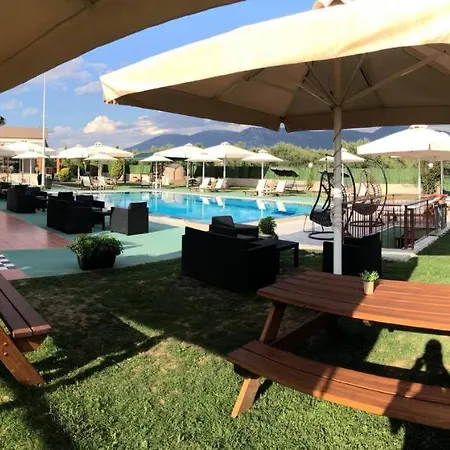 Stomio Villague Apartmanhotel