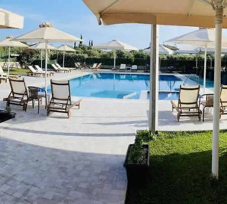 Apartmanhotel Stomio Villague