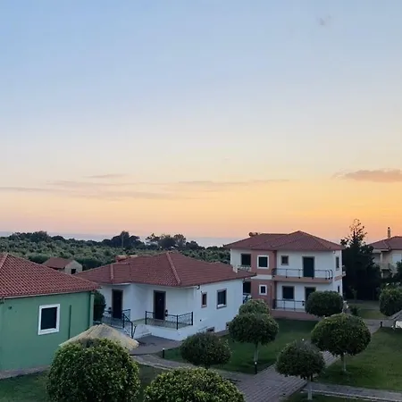 Stomio Villague Apartmanhotel