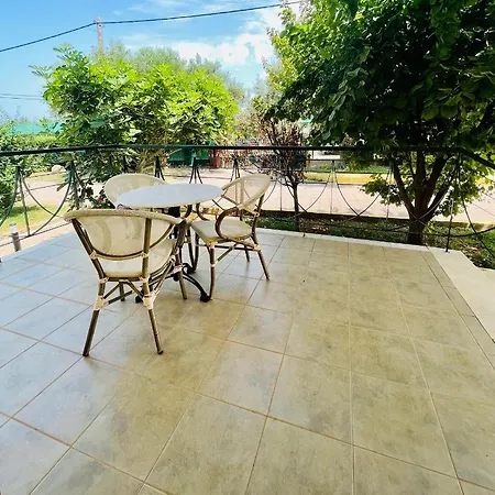 Stomio Villague Filiatrá