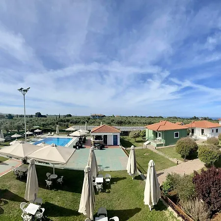 Stomio Villague Aparthotel