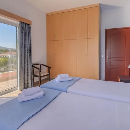 Stomio Villague 3* Filiatra