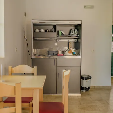Stomio Villague Aparthotel