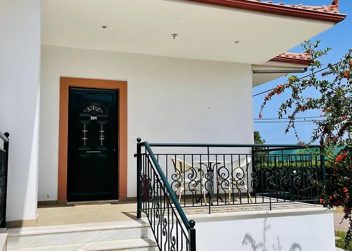 Stomio Villague 3* Filiatrá