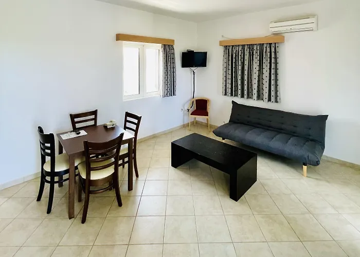 Stomio Villague Aparthotel Filiatrá